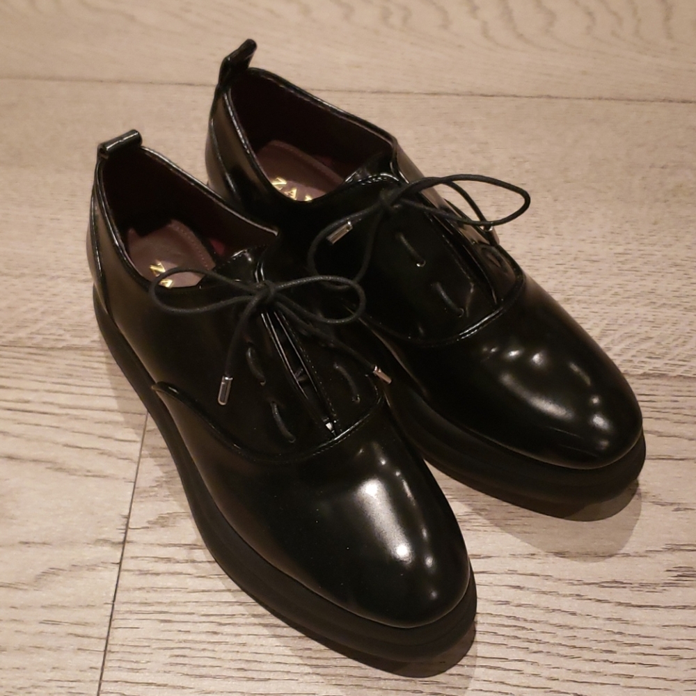 Zara black platform shoes with laces